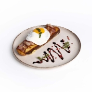 Kultura Smaku Tost Francuski z Grillowanym Boczkiem