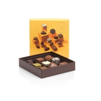 Venchi Gift box with assorted pralines pudełko prezentowe z różnymi czekoladkami 112 g