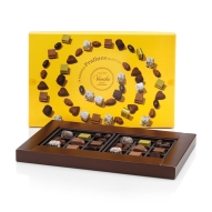 Venchi Large Pralines Selection large gift box duże pudełko prezentowe włoskie praliny 225 g