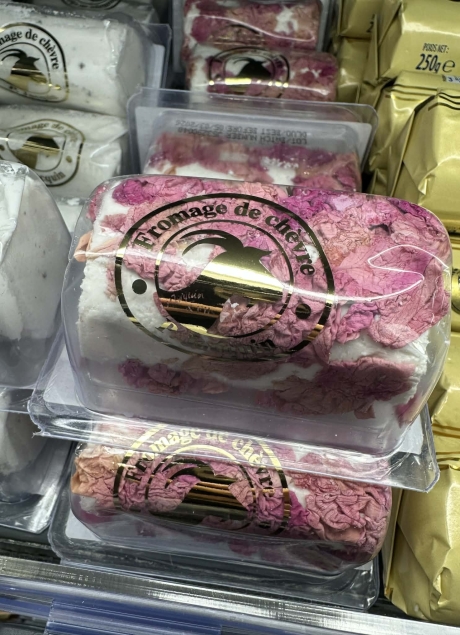 P.Jacquin and Fils Buchette Ls Petales Roses francuski ser kozi z płatkami róż100 g