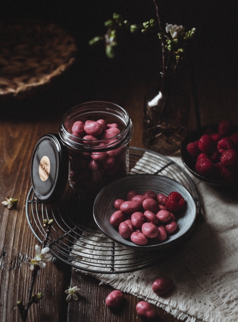 Iga Sarzyńska Draże Migdałowe - z malinami i białą czekoladą 150 g