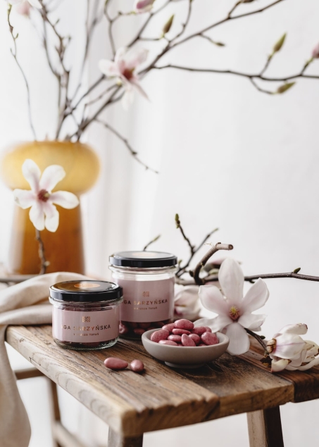 Iga Sarzyńska Draże Migdałowe - z malinami i białą czekoladą 150 g