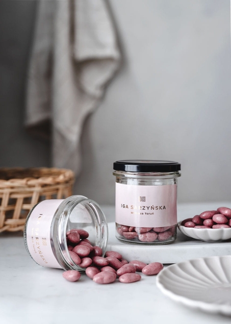 Iga Sarzyńska Draże Migdałowe - z malinami i białą czekoladą 150 g