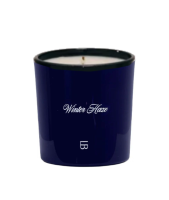 La Bomba Winter Haze Candle świeca o słodkim aromacie migdała, cynamonu i pomarańczy 150 g