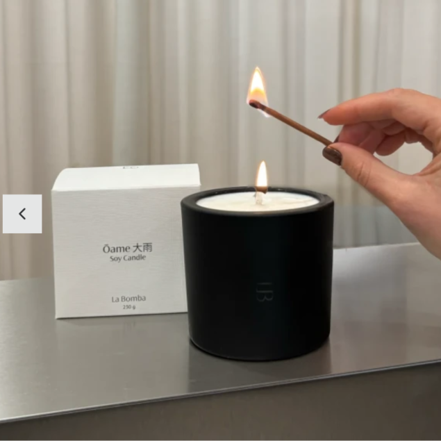La Bomba Oame Soy Candle - świeca sojowa 230 g
