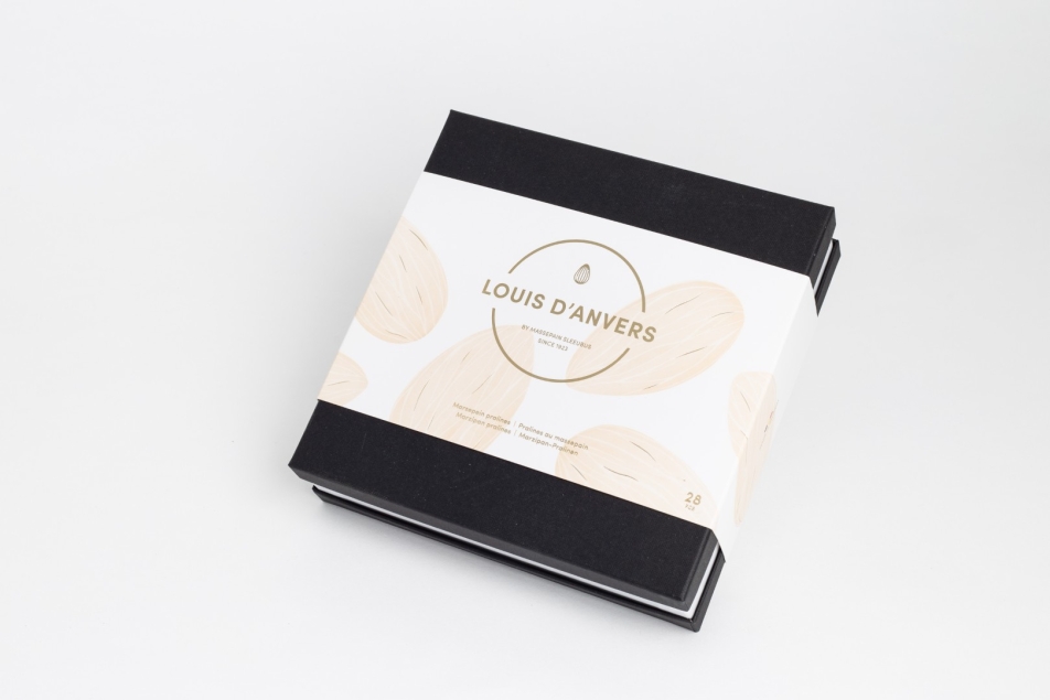 Massepain Sleeubus Louis d’Anvers Marzipan Pralines in Belgian Chocolate - praliny z marcepanem w belgijskiej czekoladzie 400 g
