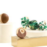 Venchi Milk Gianduja&Hazelnut Pearl - kulka z orzechem laskowym z Piemontu 12 g (1 sztuka)