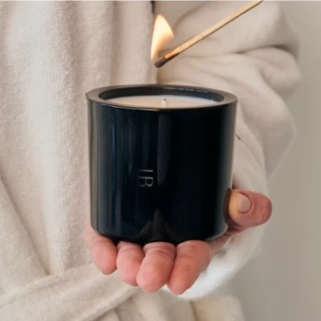 La Bomba Il Neige Candle - świeca sojowa 150 g